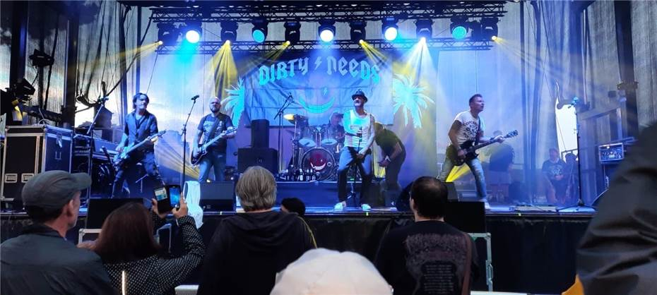 Die “Heidelberger AC/DCs“ kommen an den Mittelrhein